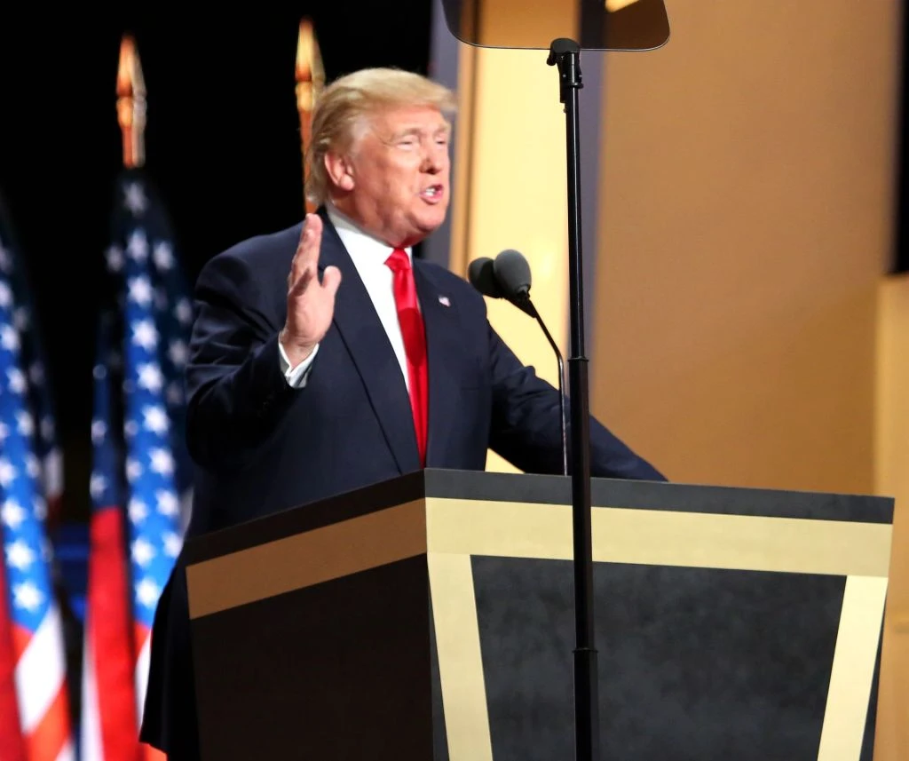 Трампу загрожує імпічмент після виборів: Безсмертний прогнозує поразку республіканців