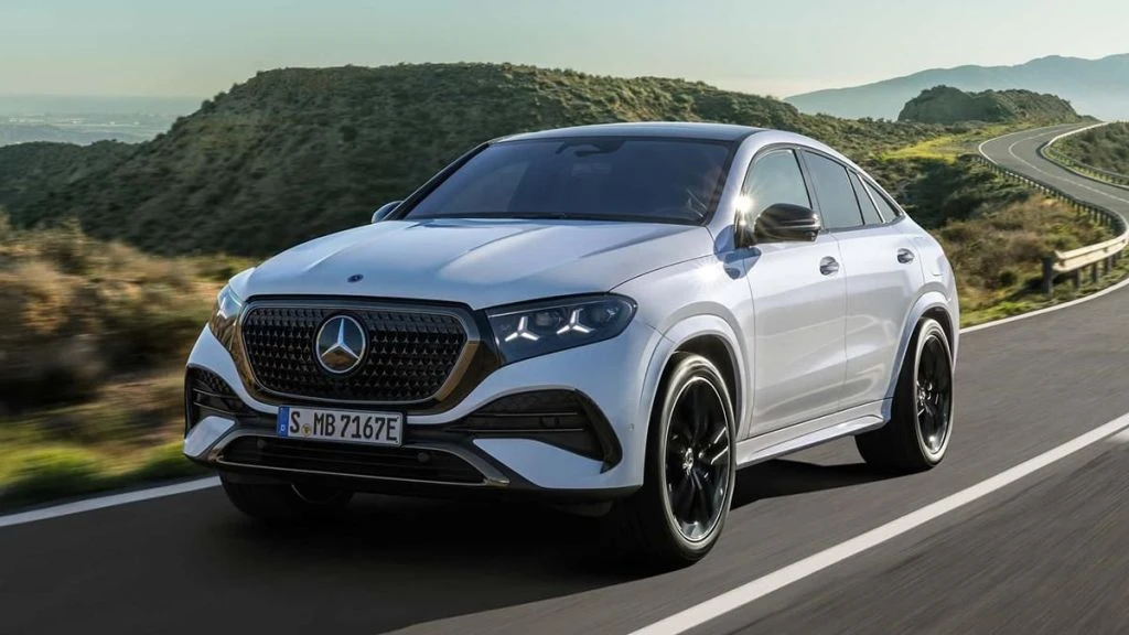 Mercedes-Benz передумав прощатися з двома кросоверами: що буде з GLC та GLE Coupe